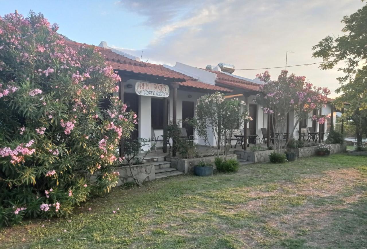 Asprovalta Rooms Kariotes Exterior photo