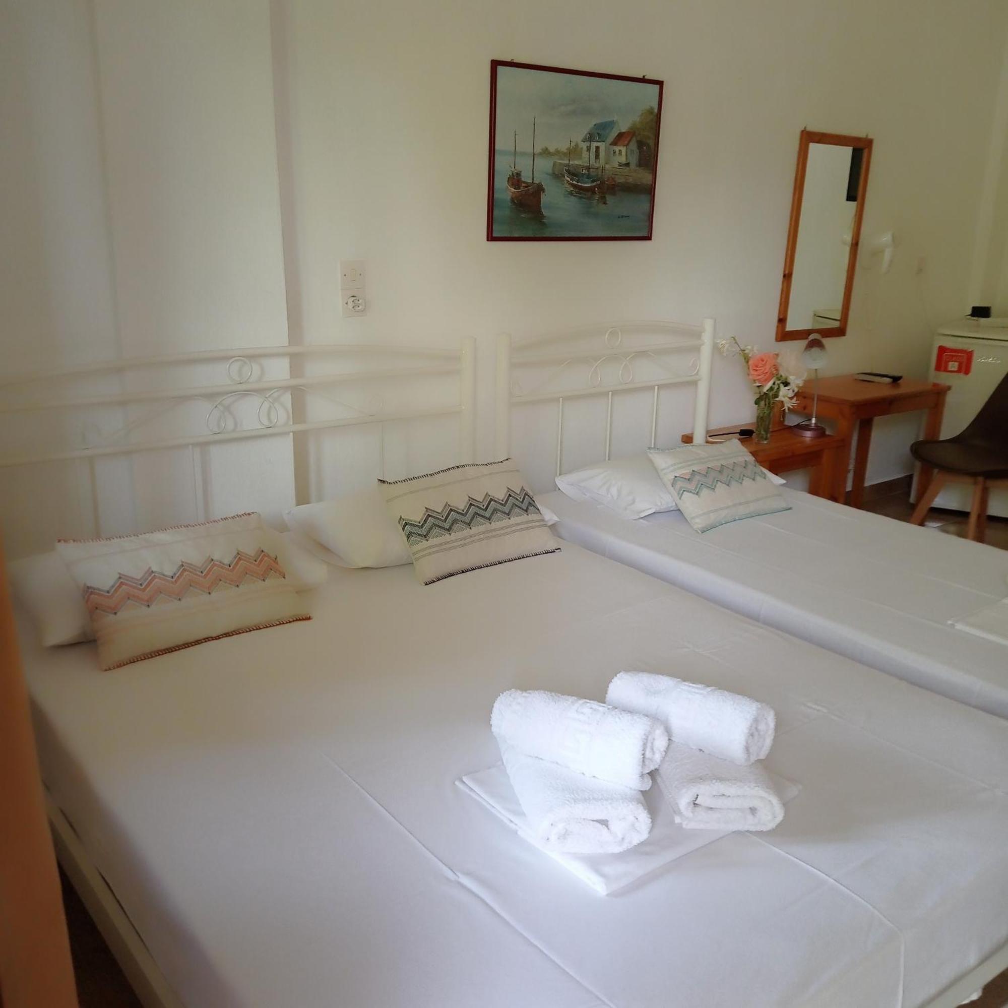 Asprovalta Rooms Kariotes Exterior photo