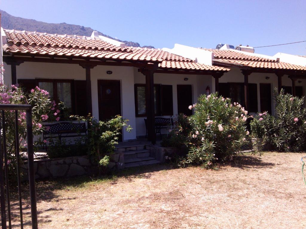Asprovalta Rooms Kariotes Exterior photo
